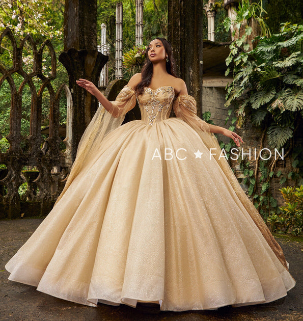 Pre owned quinceanera outlet dresses