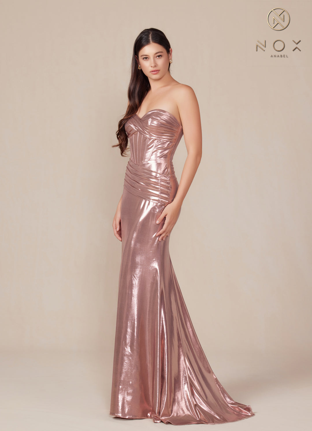 Metallic Fitted Strapless Gown by Nox Anabel T1499