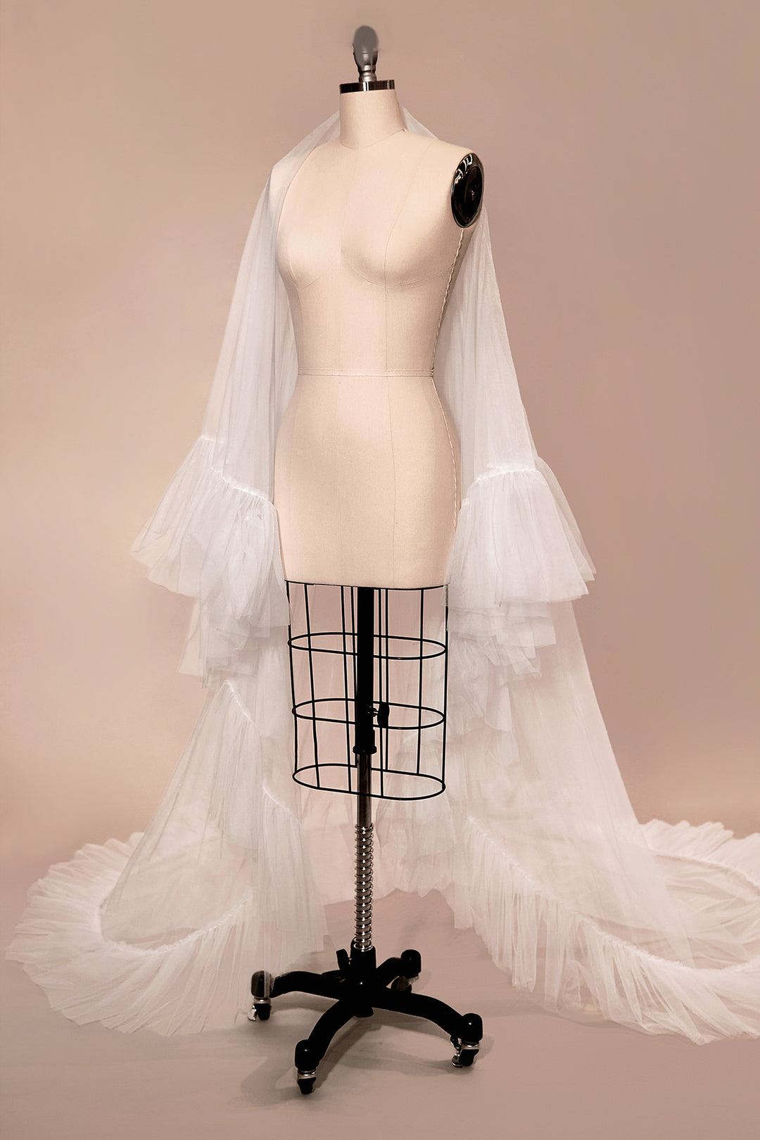 Couture Ruffle Edge 2-Tier Veil by Ladivine V011