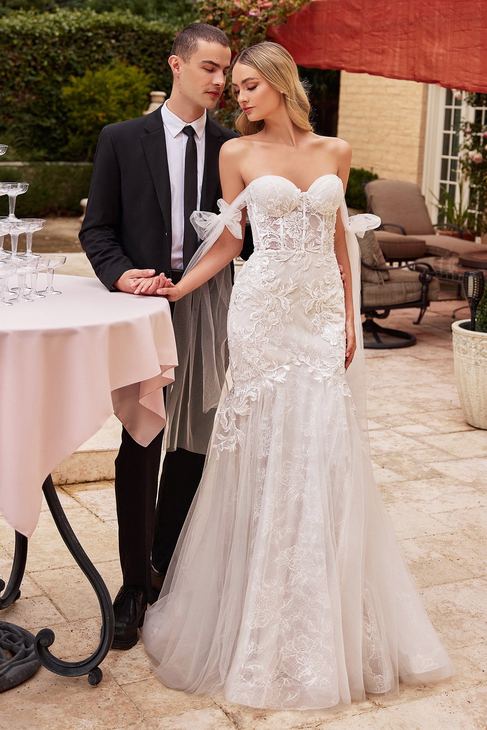 Off the shoulder wedding dress mermaid hotsell