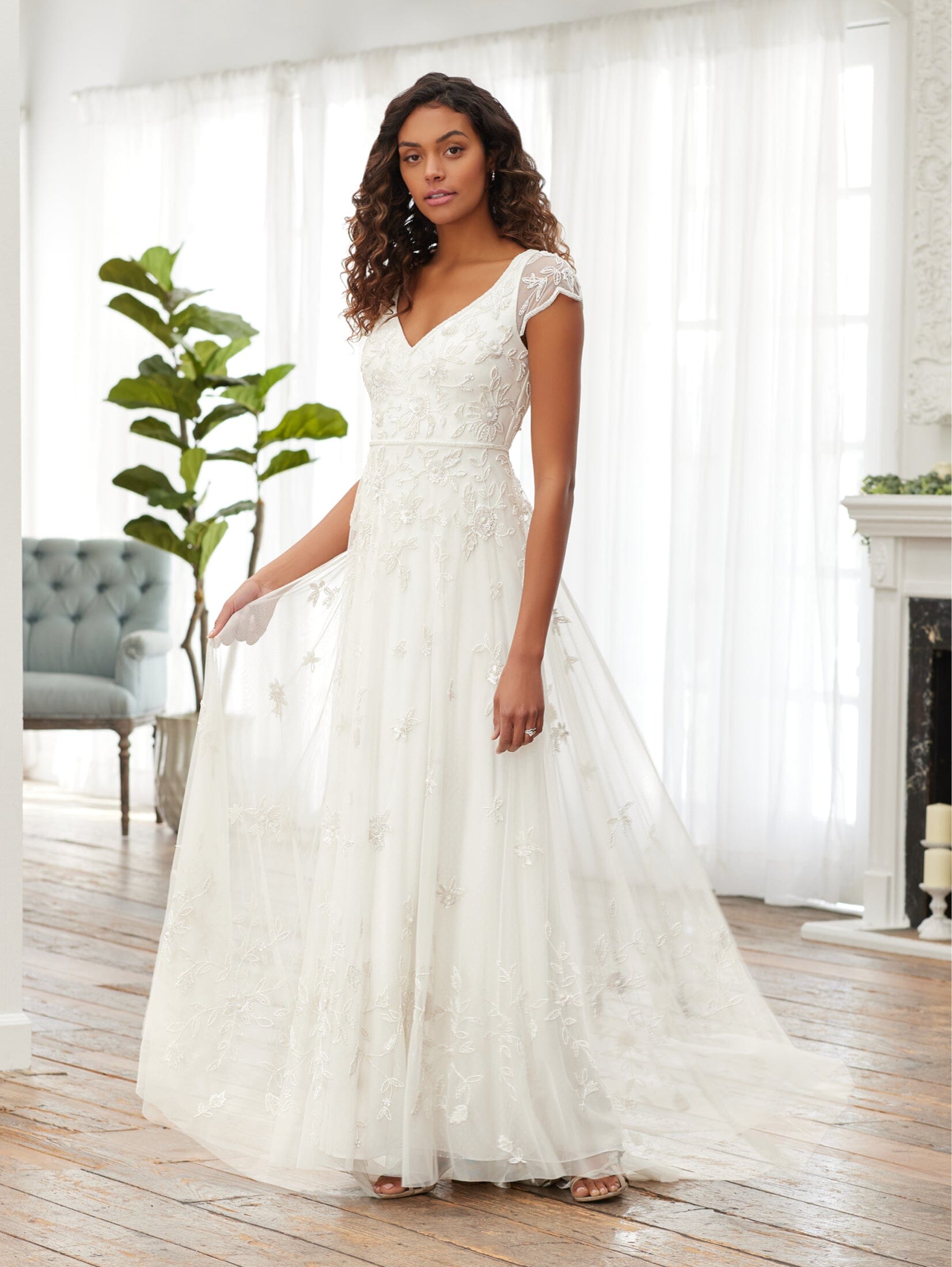 Pearl Ivory Wedding Dress