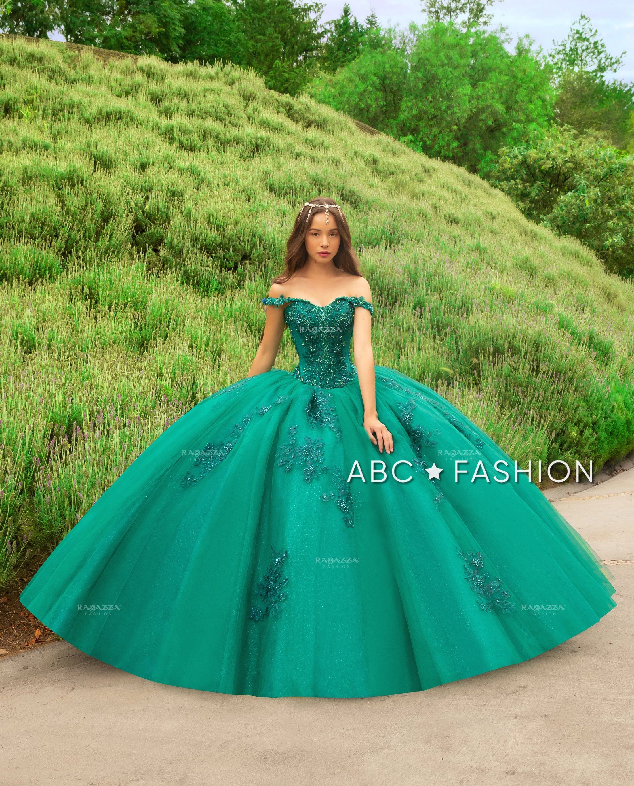 15 dresses green hotsell