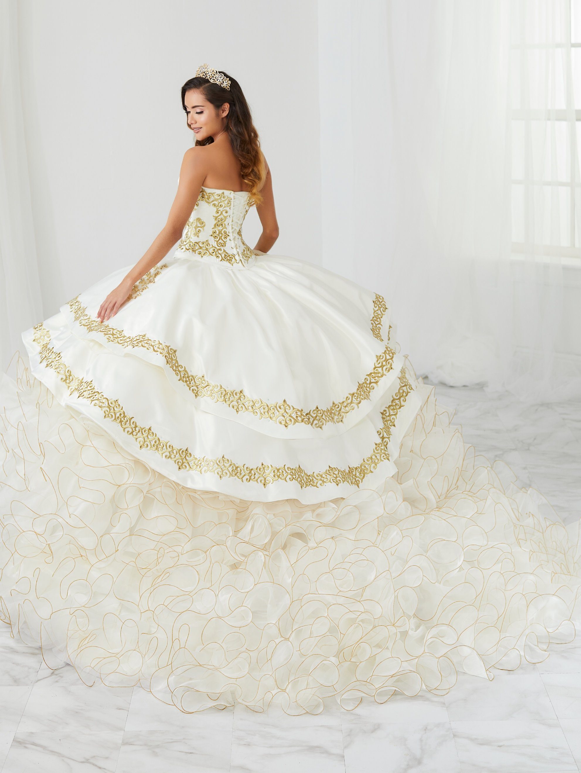 la glitter quinceanera dresses